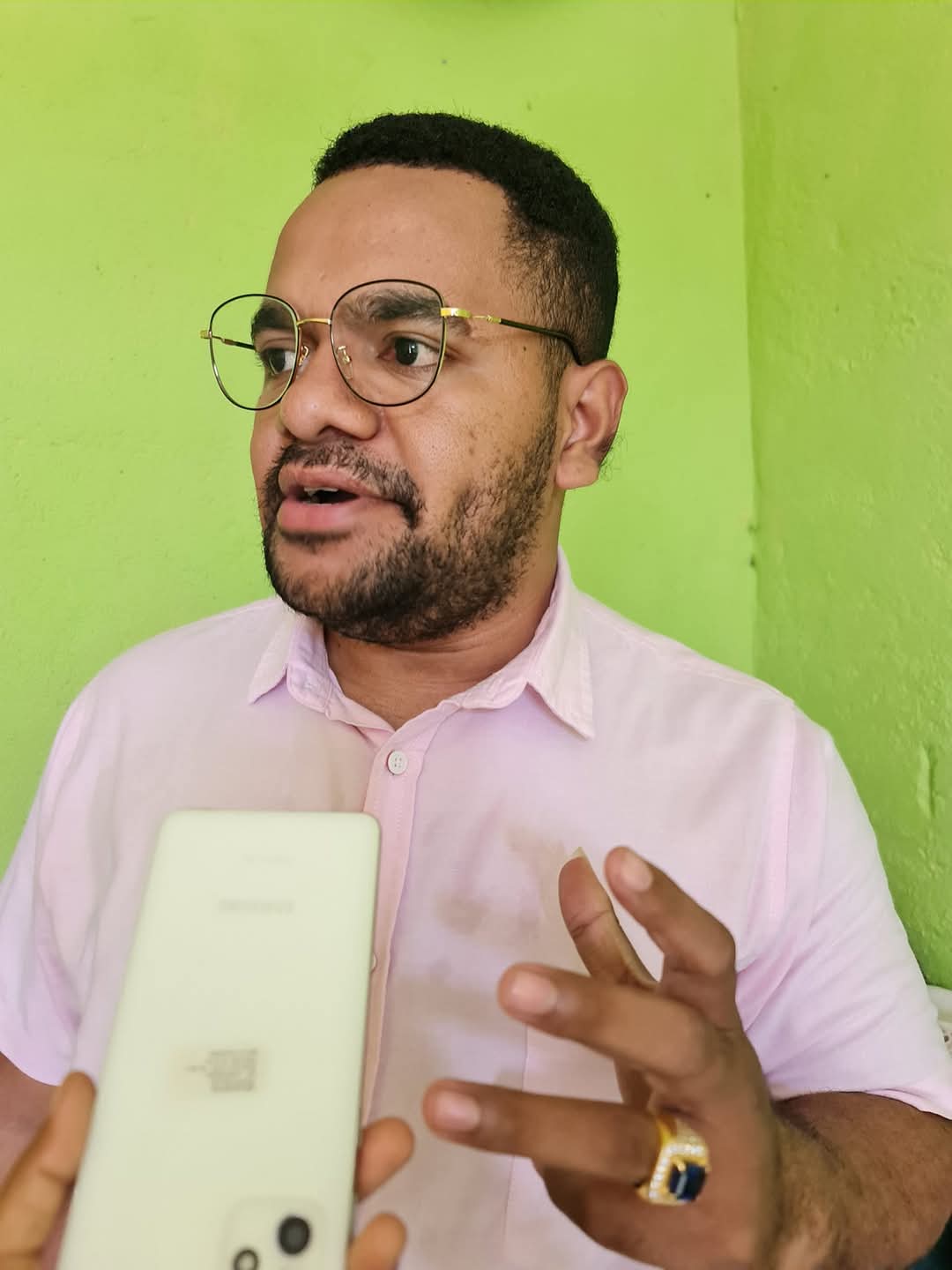 JBR Beberkan Sekolah Gratis di Kota Jayapura Butuh Anggaran Rp 98 Miliar : Victor Buefar Sebut Itu Penipuan Bagi Warga Kota Jayapura
