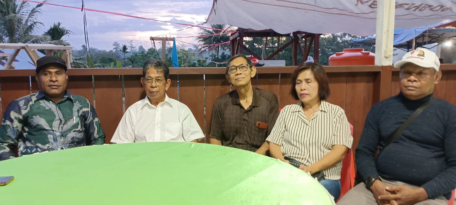 Koalisi Sarmi Bersatu Mengumumkan Kemenangan Paslon DJ Dominggus Catue dan H. Jumriati