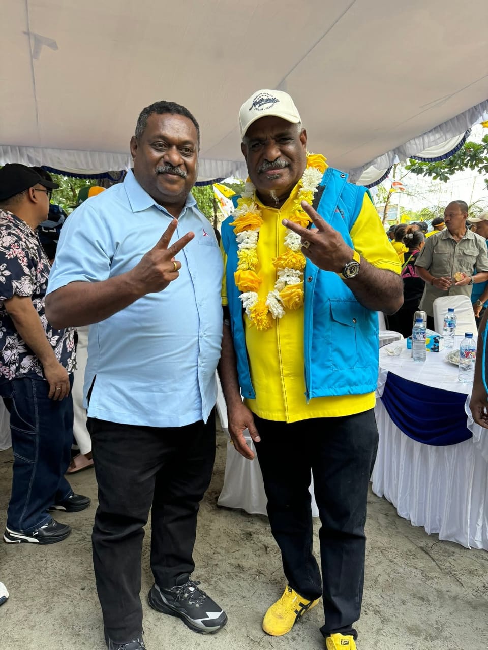 Dua Tokoh  Politik Anak Tabi Bersatu, ABR dan  BMD All Out Menangkan MARI YO di PSU Pilgub Papua